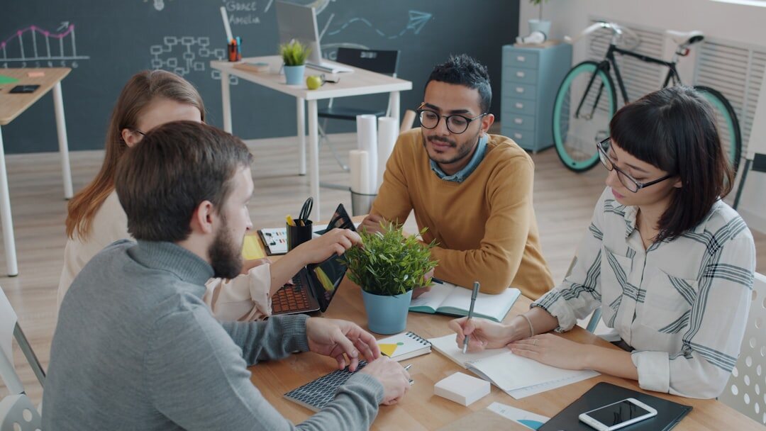 group discussion meeting
